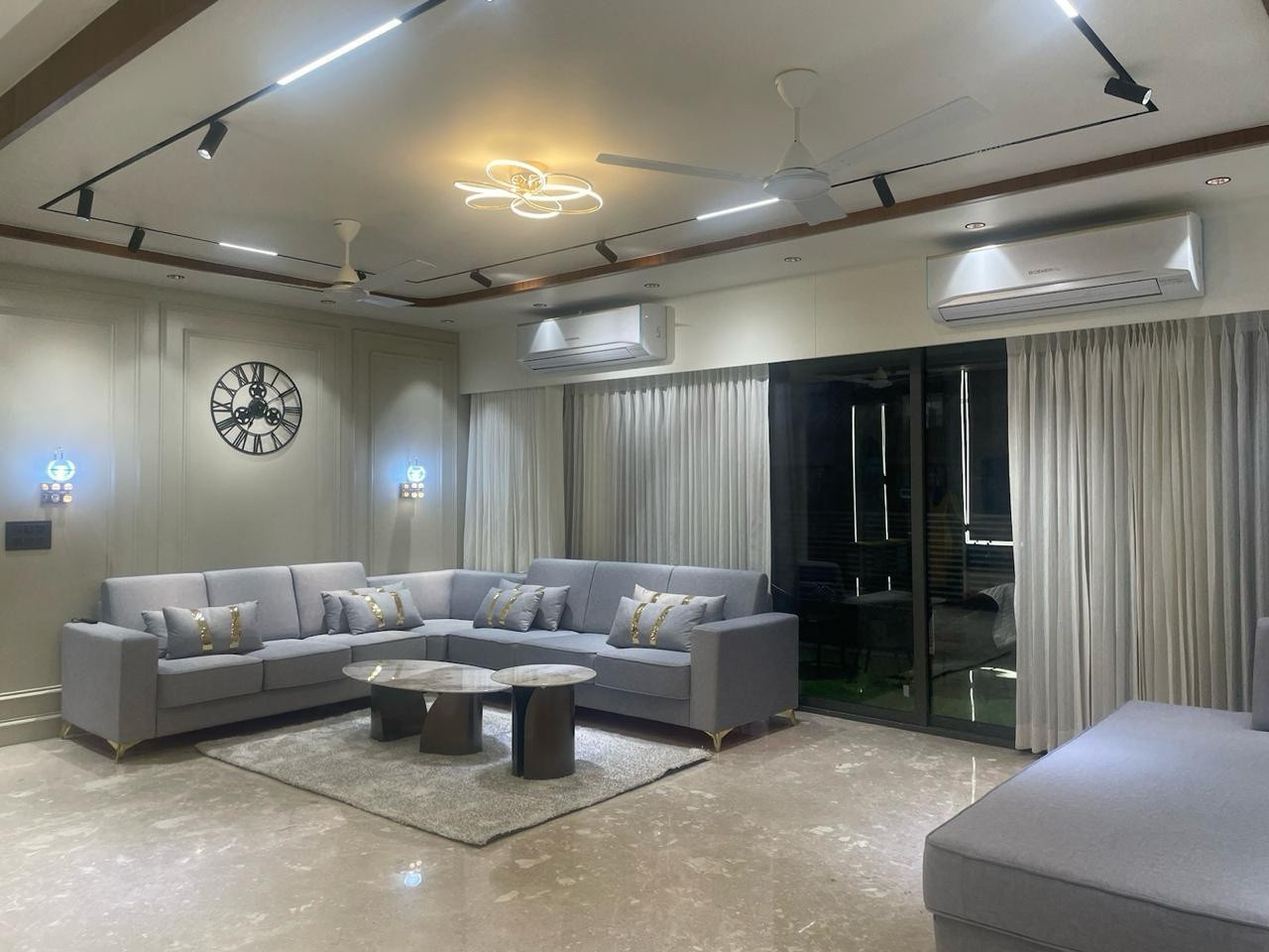 Bhat Residence